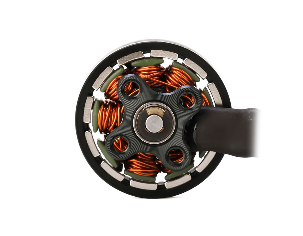 T-motor F1404 3800KV 2900KV 46 - огляд і ціна Drone Battery 4S